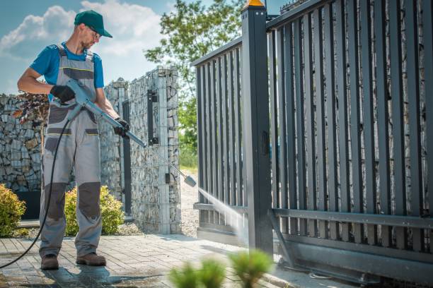 Best Gas Station Cleaning  in La Cygne, KS